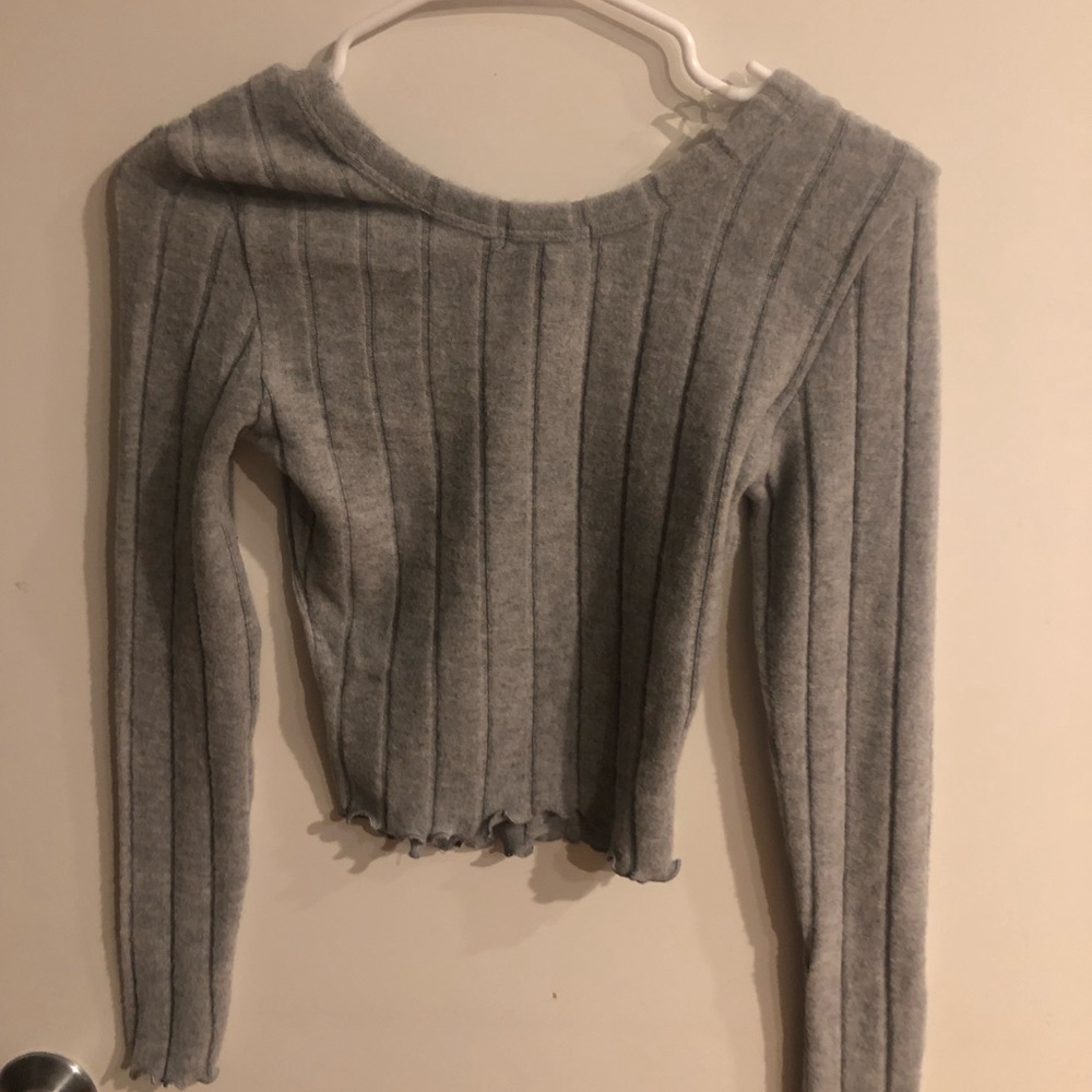 Cropped sweater - Picture 3 of 3